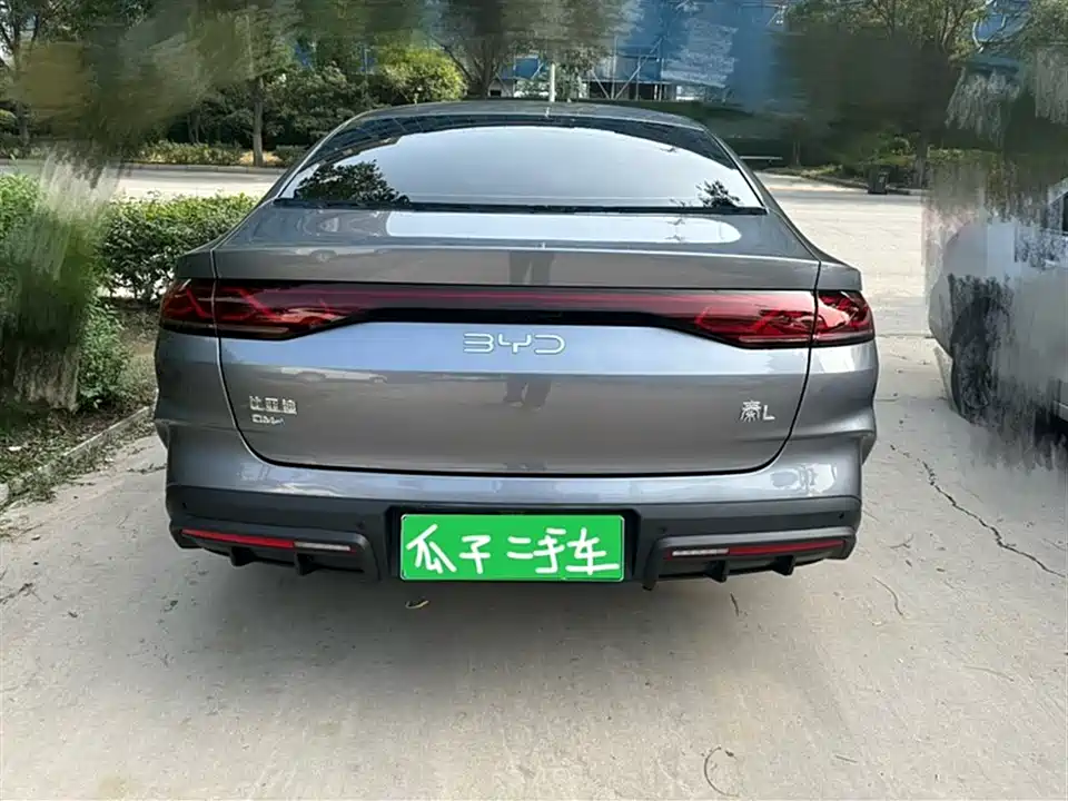 BYD Qin L