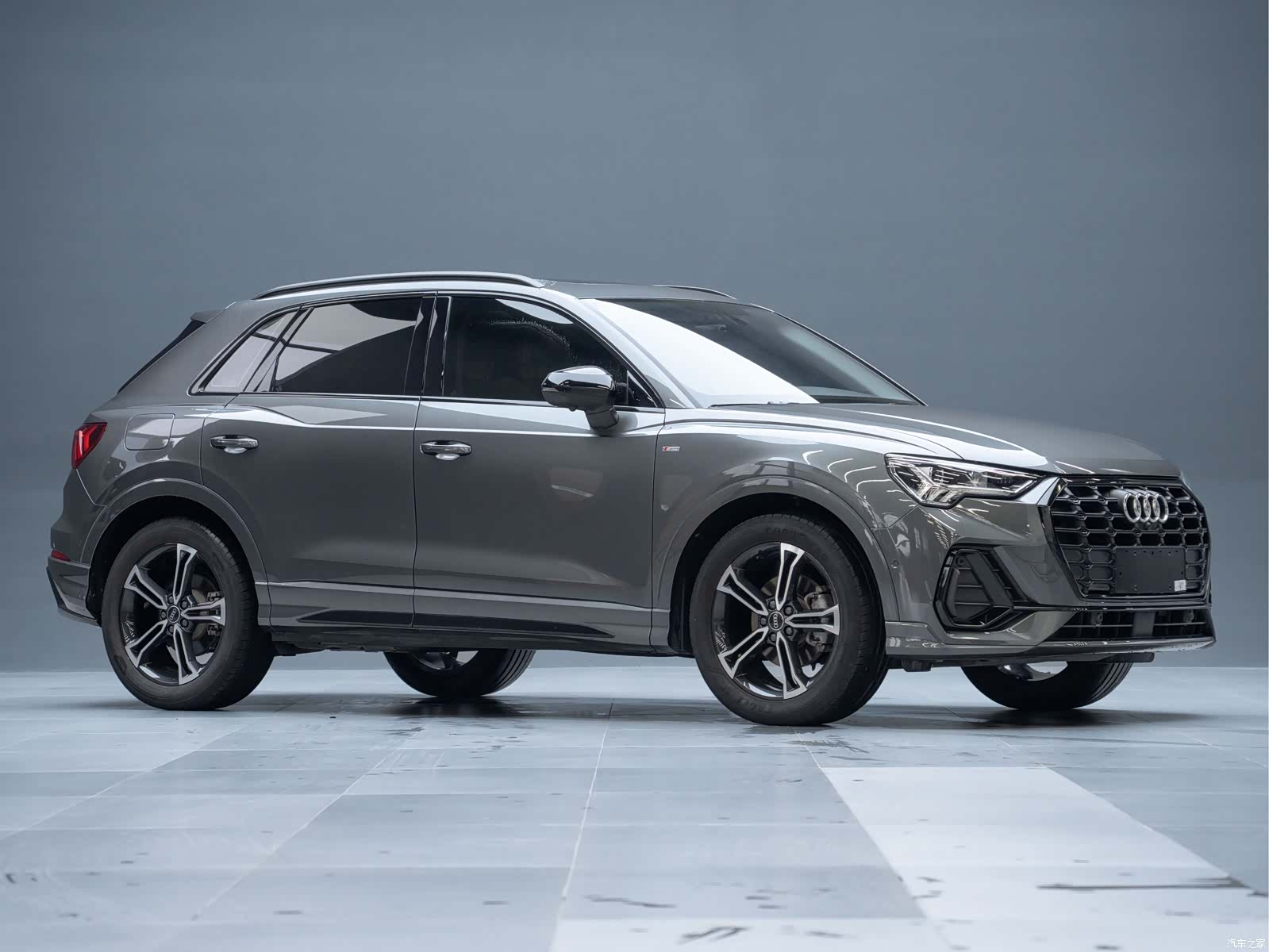 Audi Q3, 2023 6