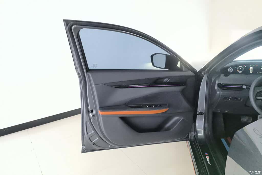 Changan UNI-V, 2023 7
