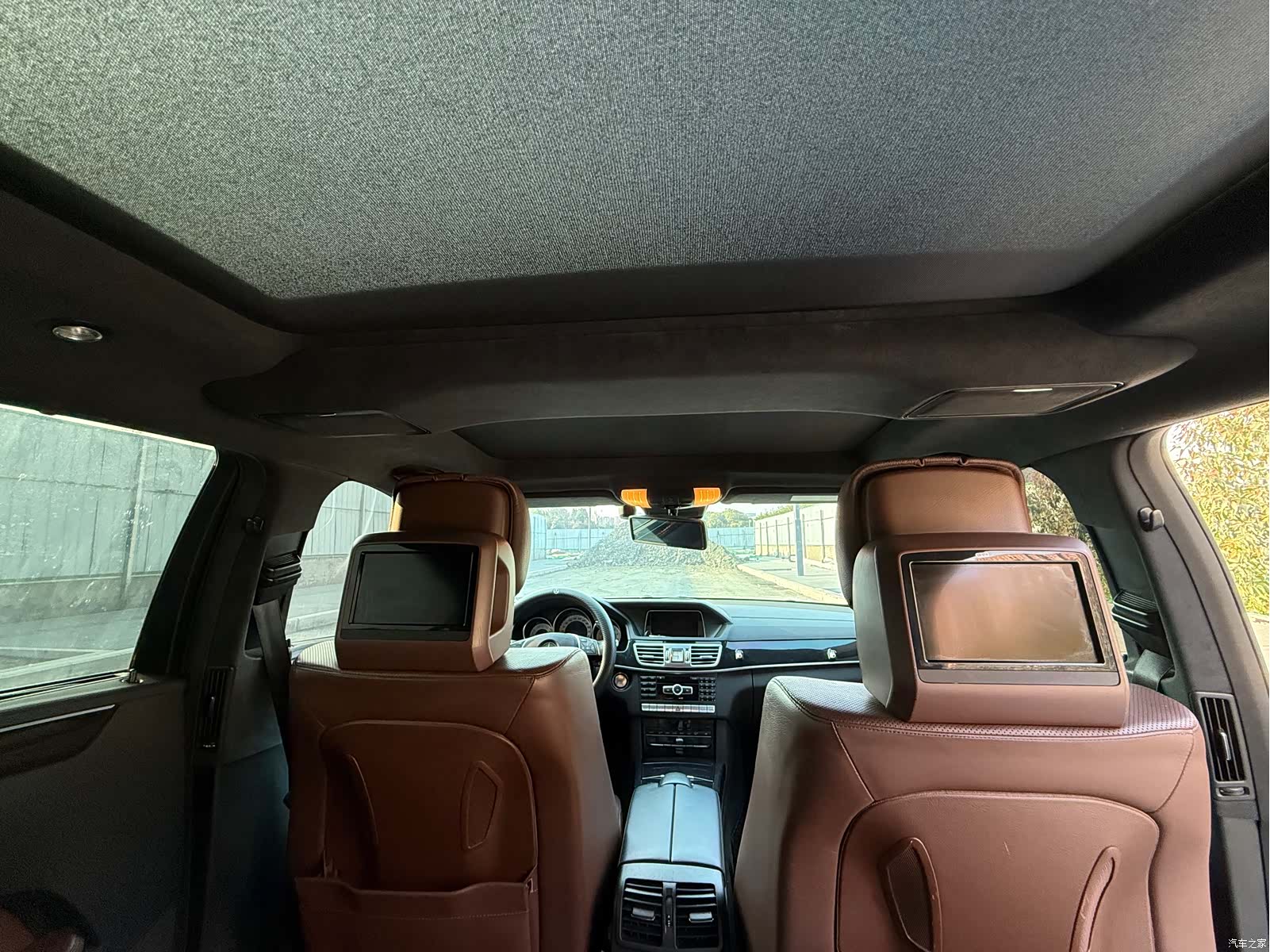 Mercedes-Benz E-Class, 2014 29