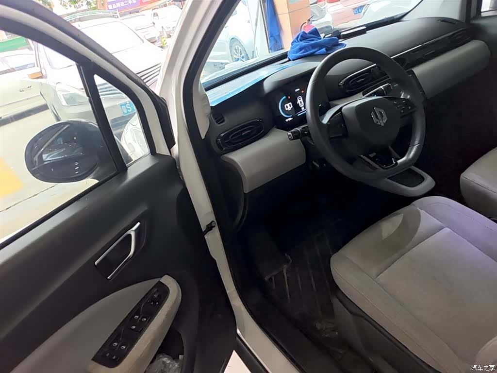 Leapmotor T03, 2023 16