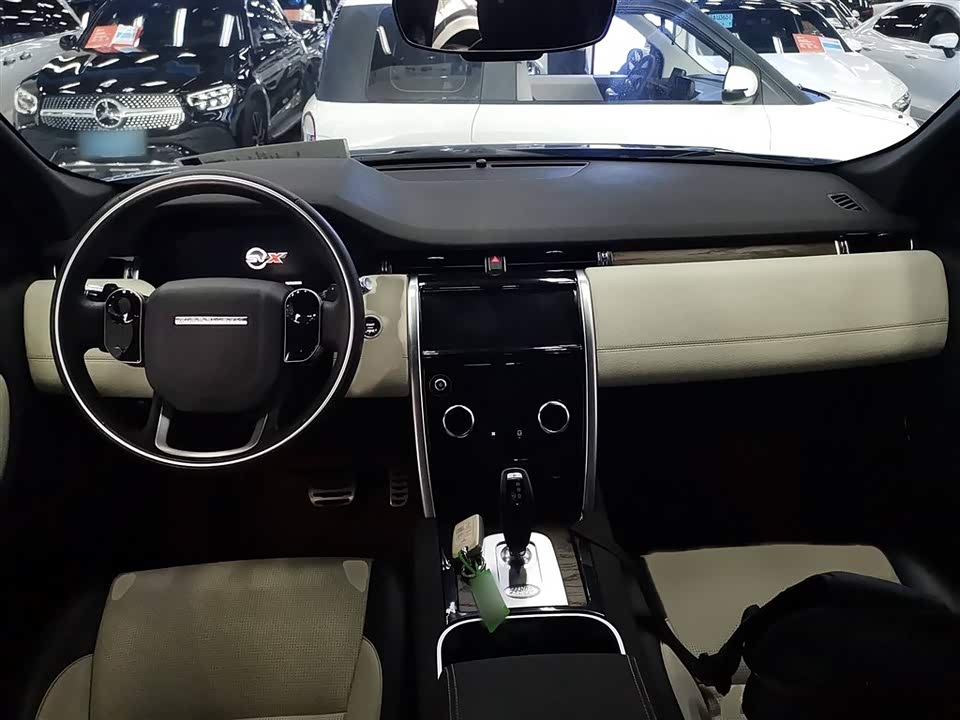 Land Rover Discover sports