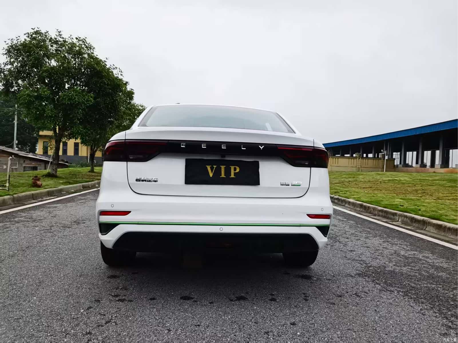 Geely Emgrand, 2023 6