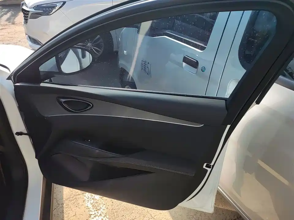 BYD Seal 06