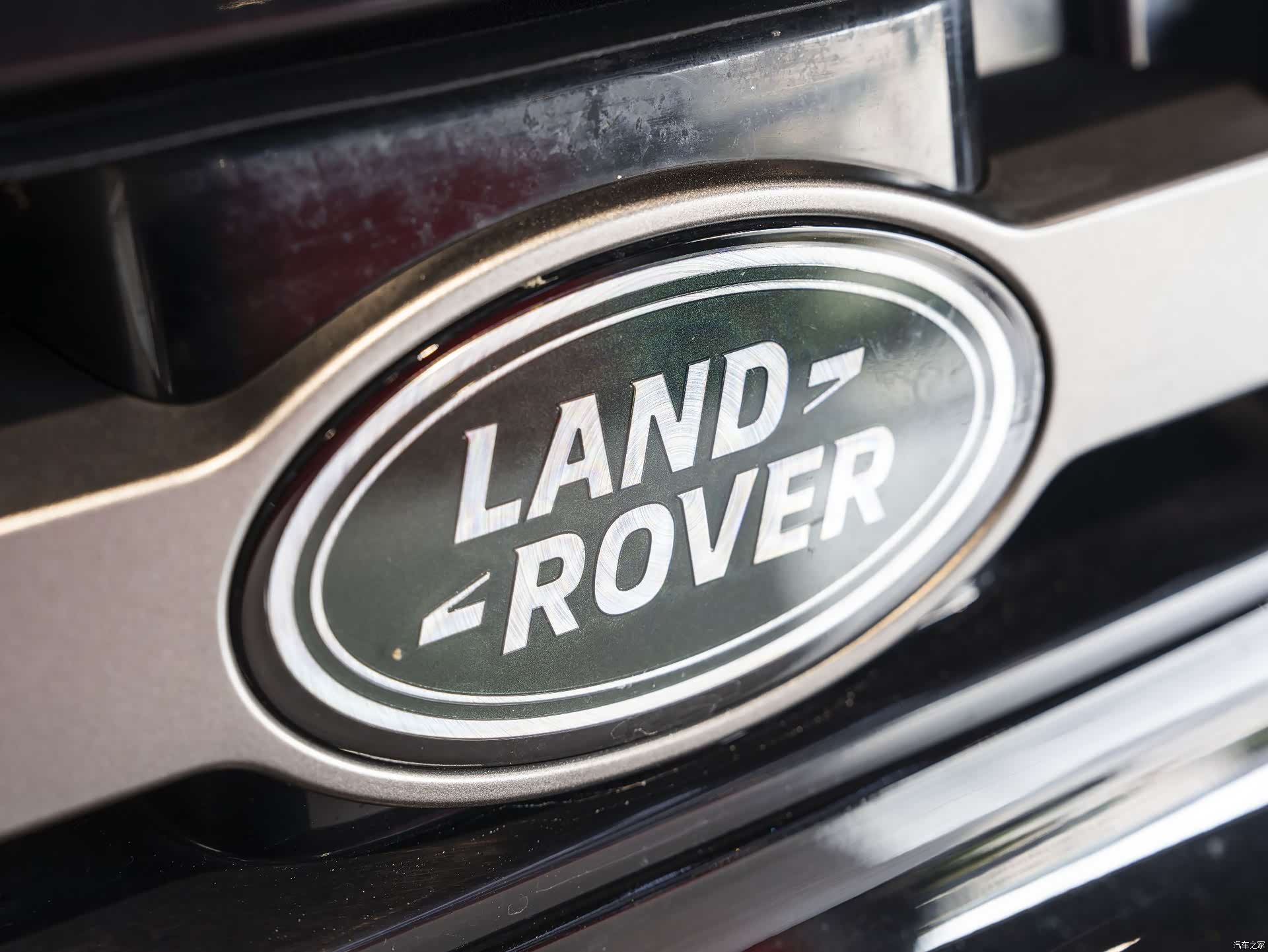 Land Rover Defender, 2025 9