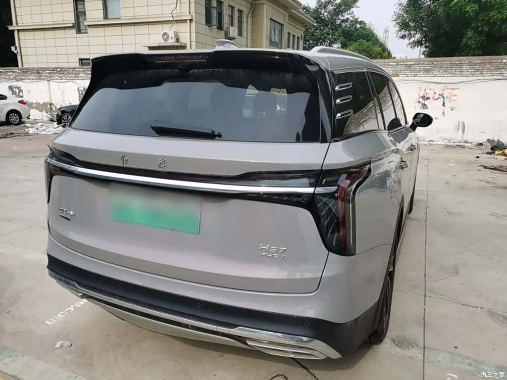 Hongqi HS7, 2024 7