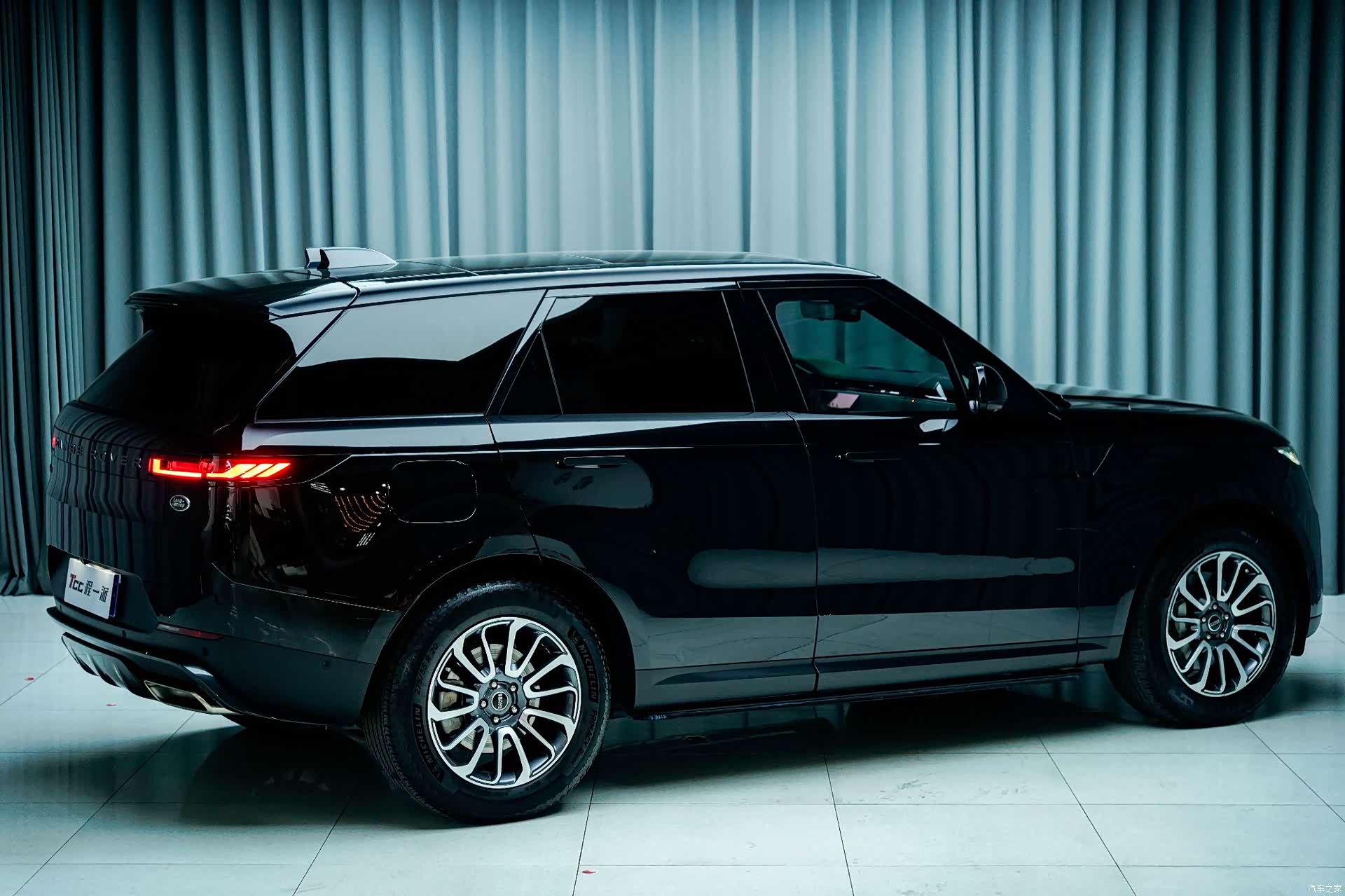 Land Rover Range Rover, 2023 все фото