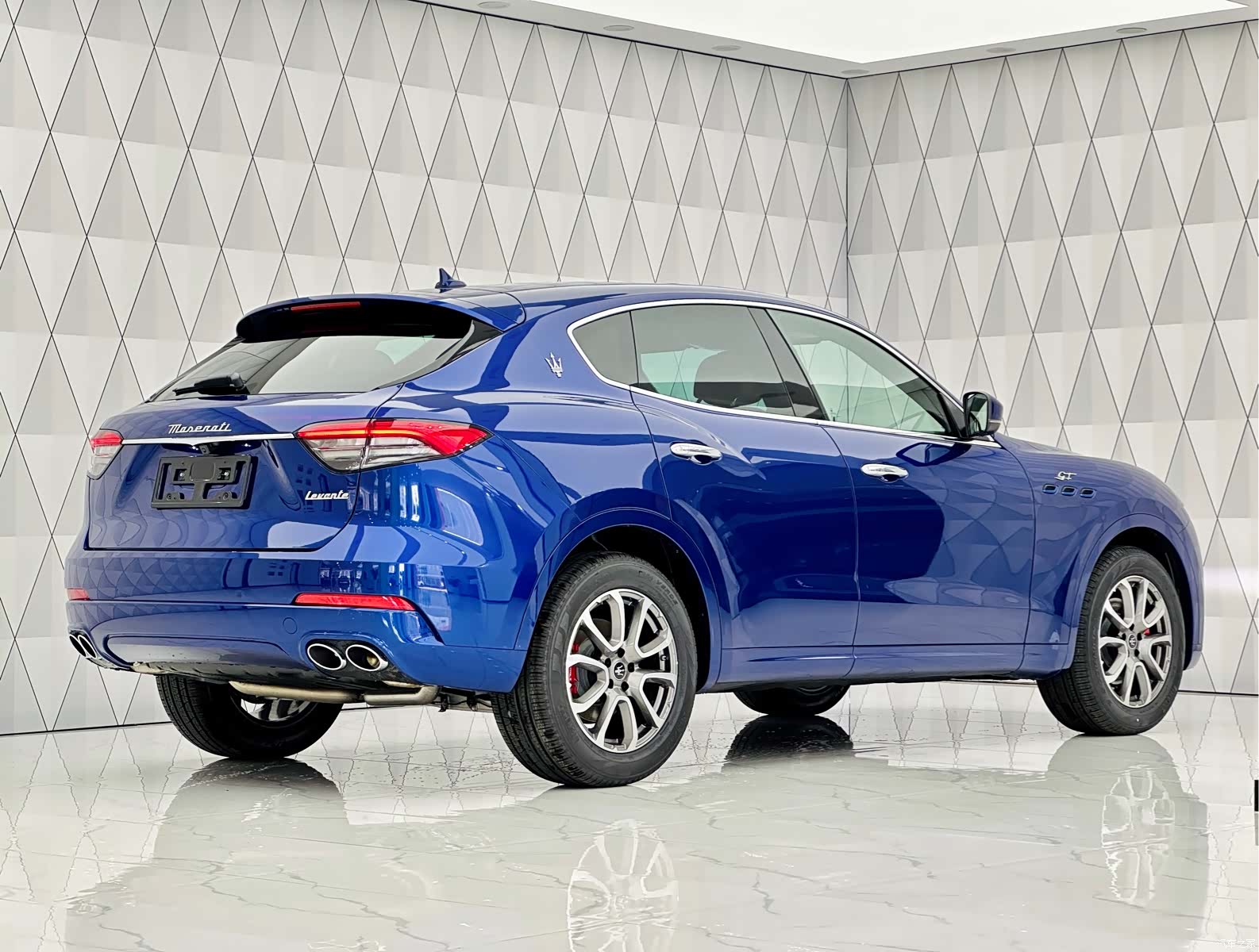 Maserati Levante, 2026 2