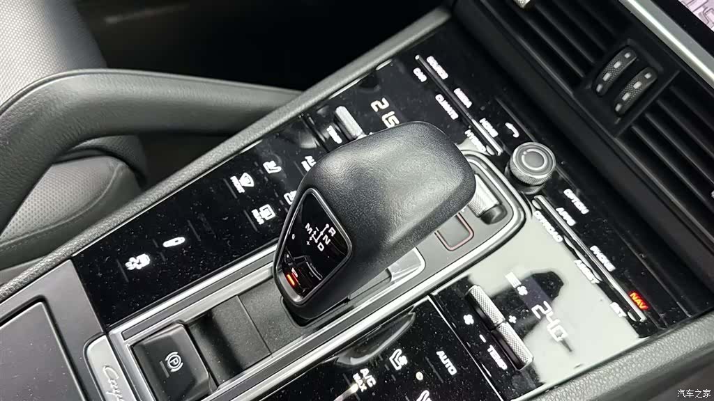 Porsche Cayenne, 2020 9