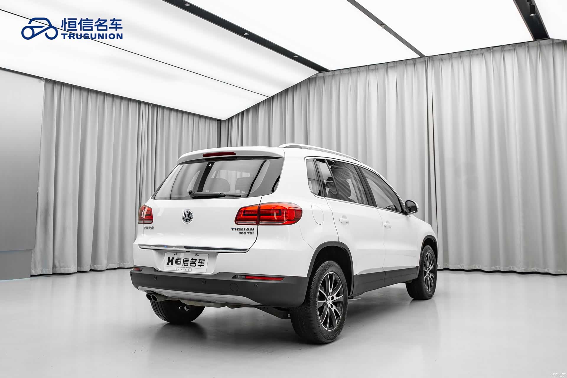 Volkswagen Tiguan, 2016 все фото
