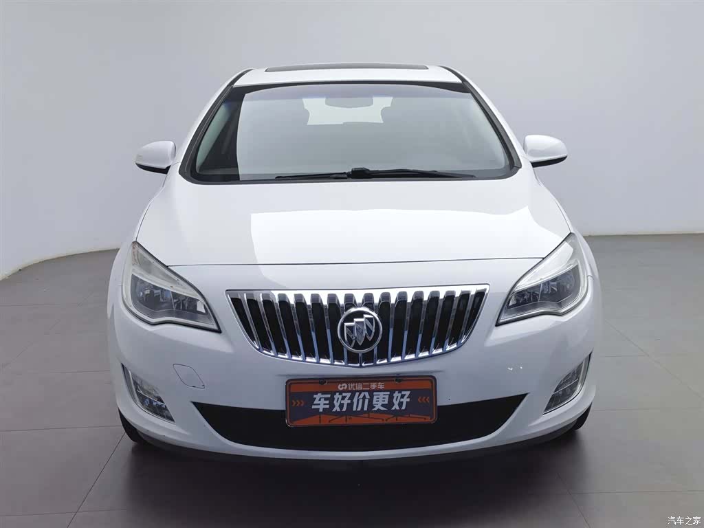 Buick XT, 2014 3