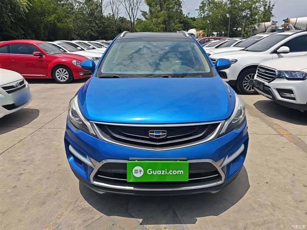 Geely Emgrand, 2017 3