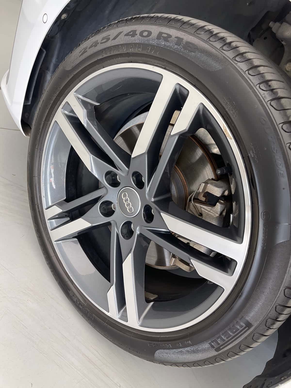 Audi A4L, 2021 12