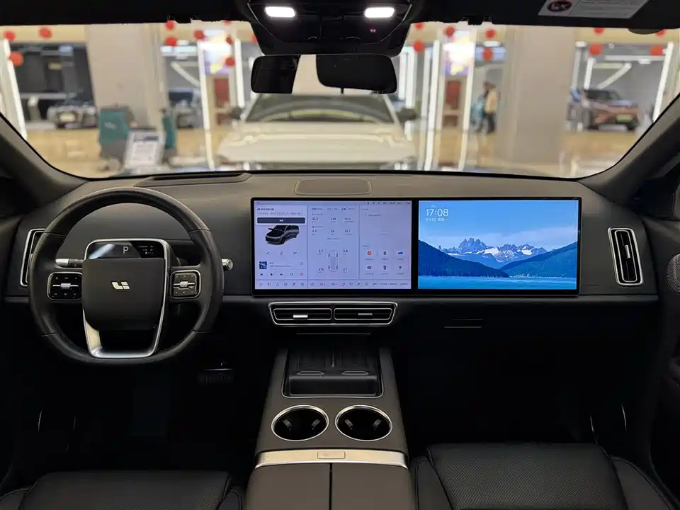 Li Auto Ideal L8