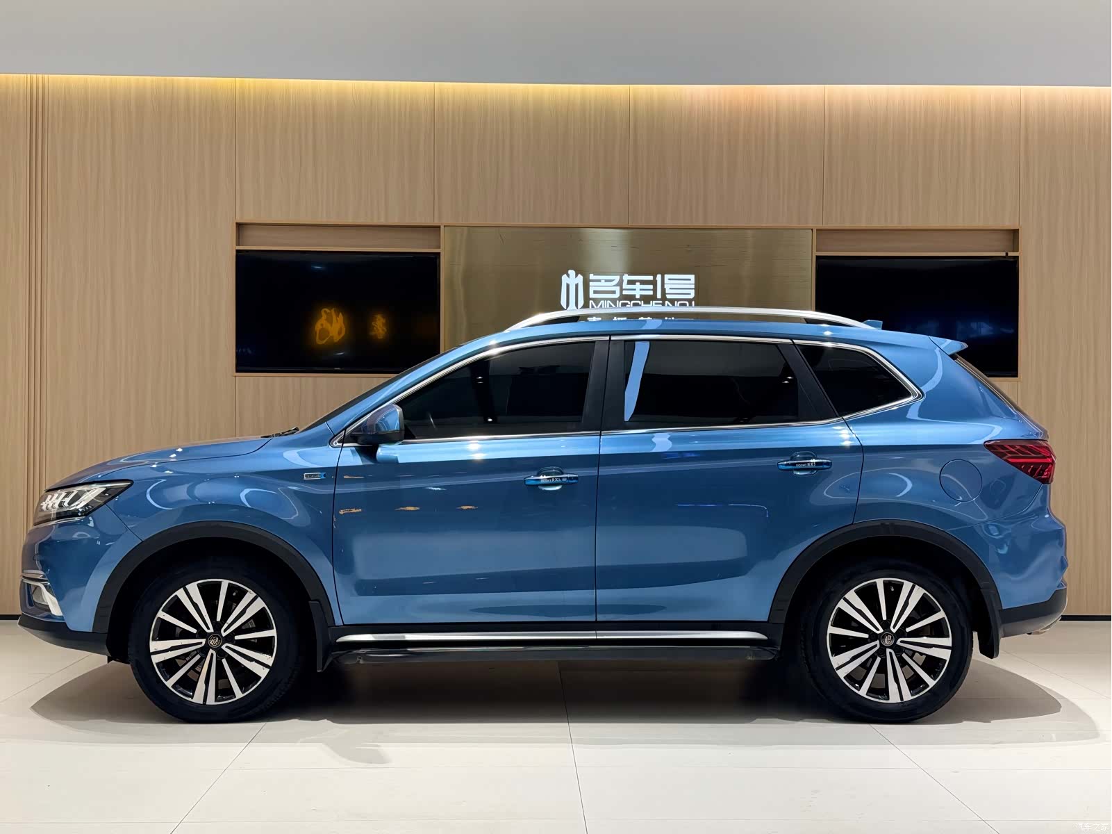 Roewe RX5, 2019 3