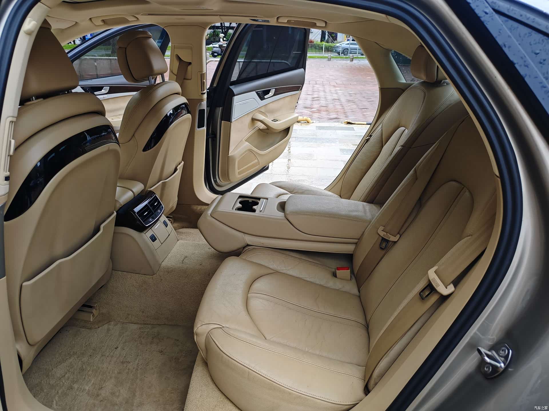 Audi A8L, 2012 11