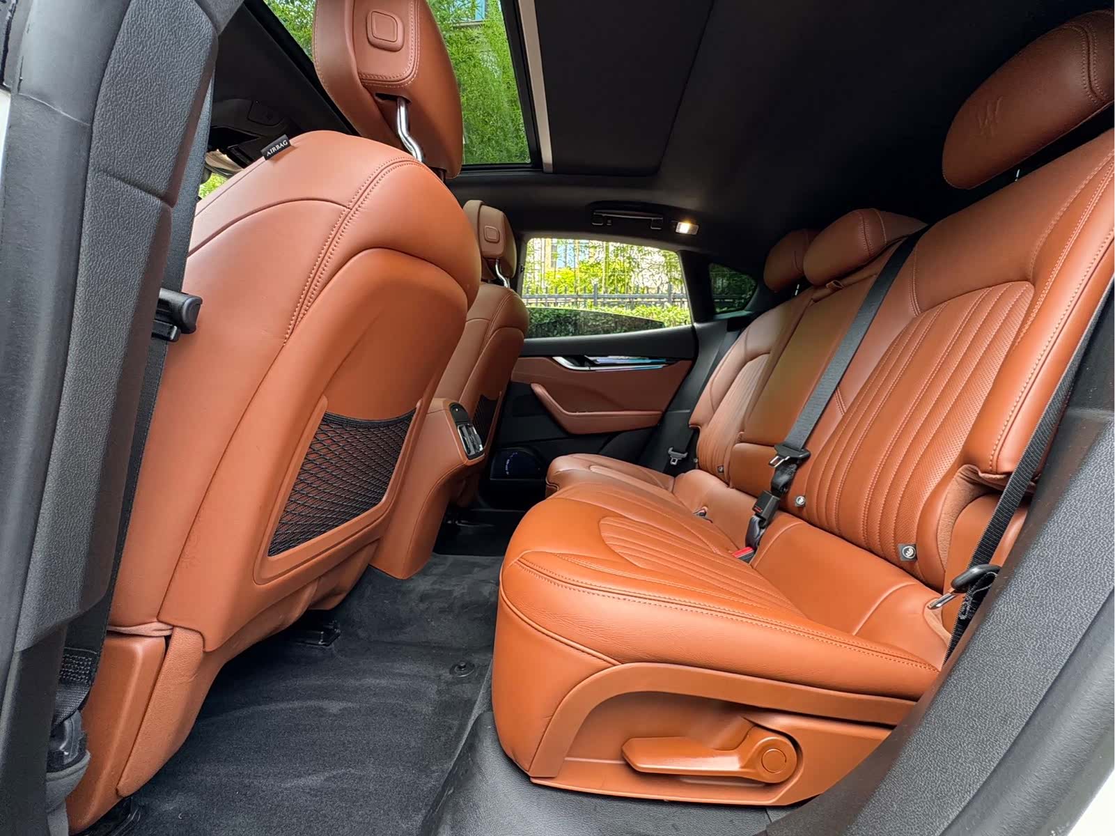 Maserati Levante, 2017 9