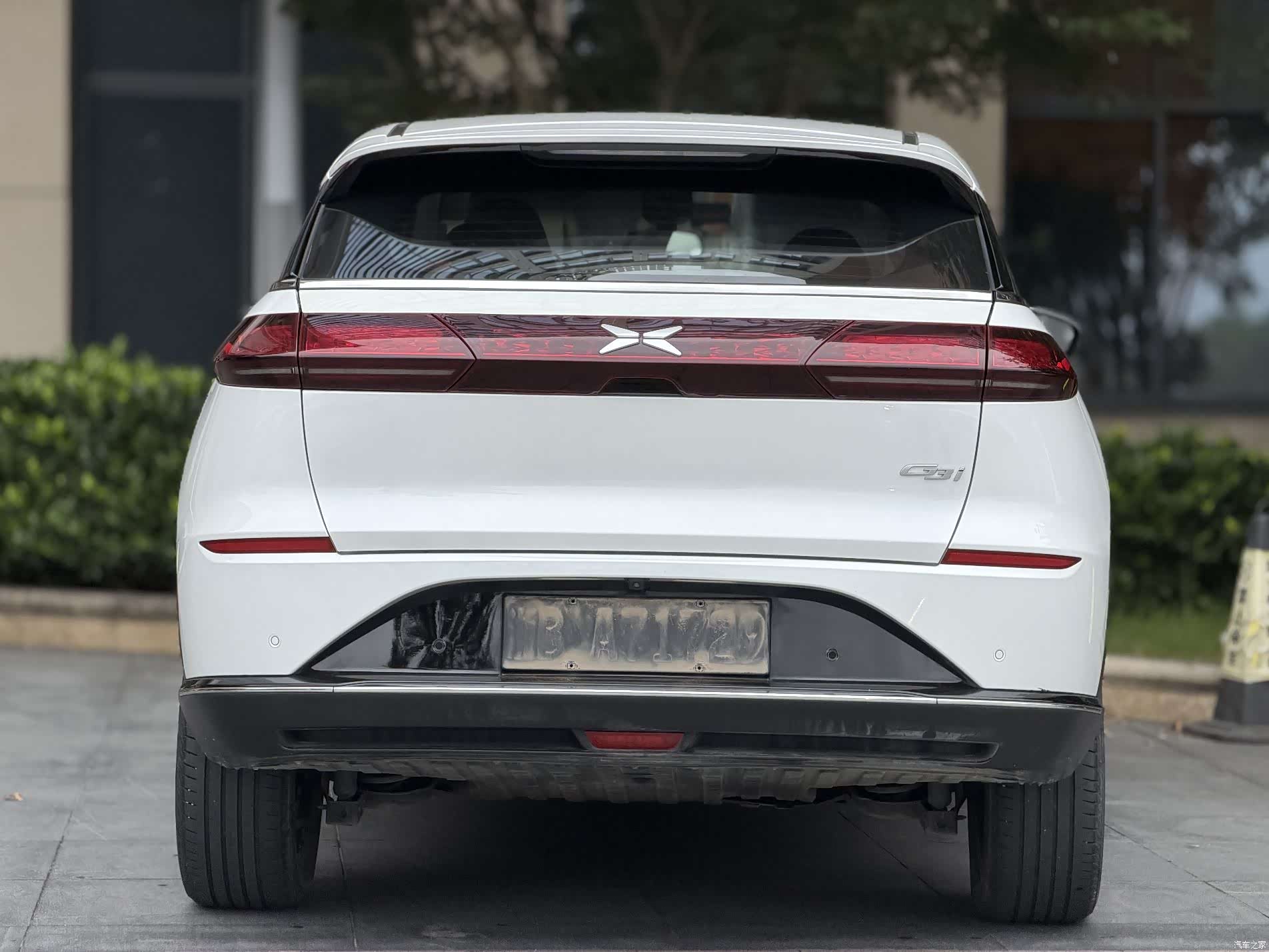 Xpeng G3i, 2023 9