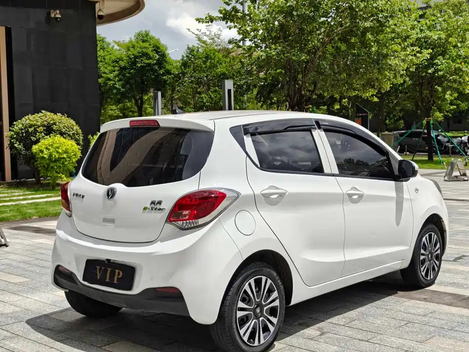 Changan Benben E-Star