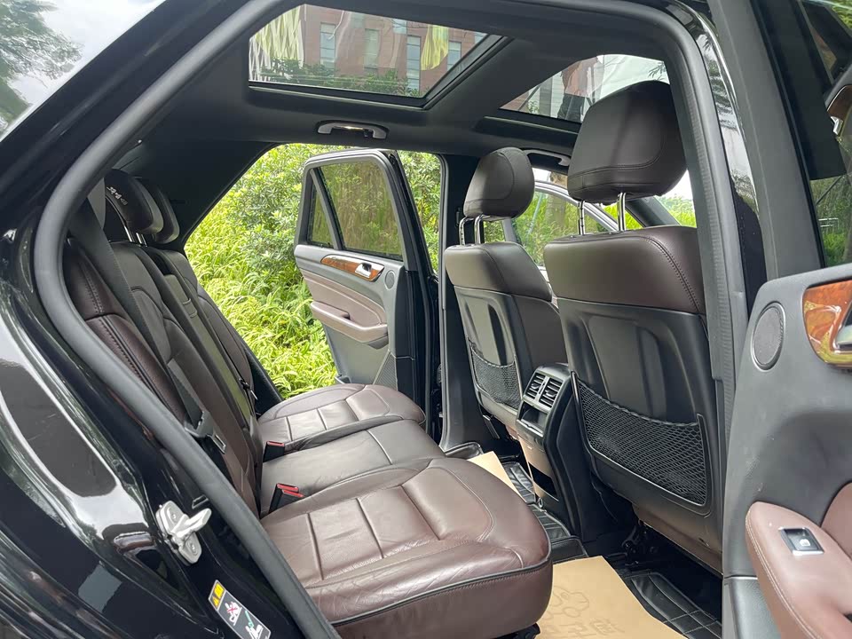 Mercedes-Benz M class