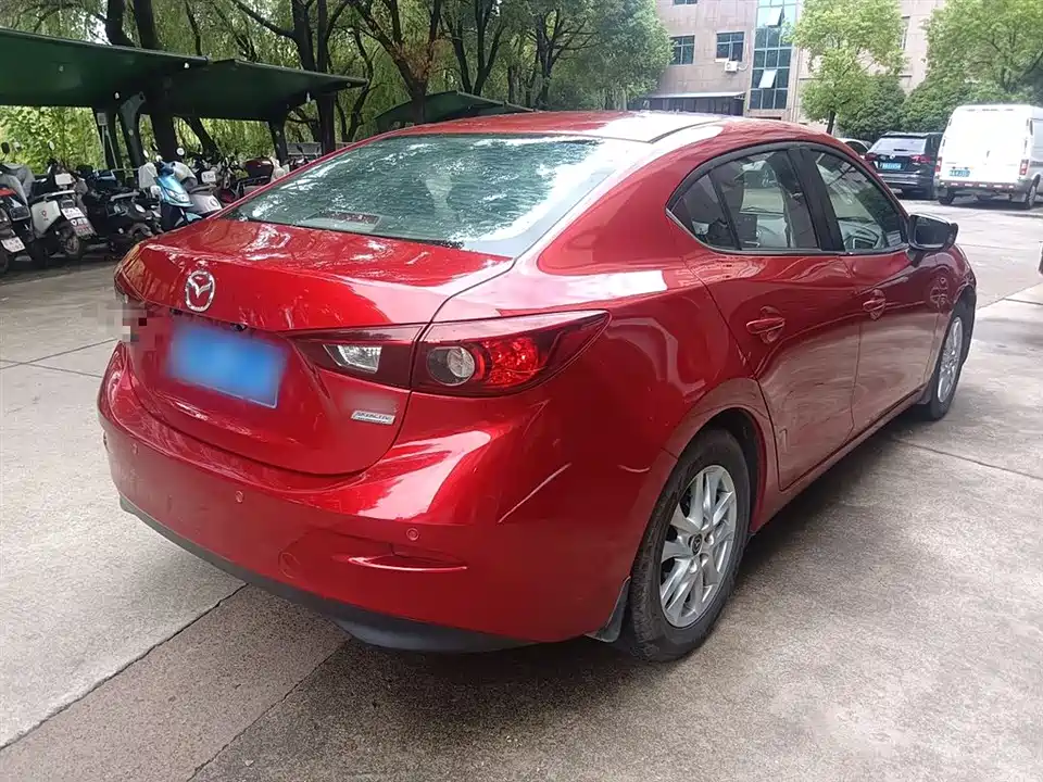 Mazda 3 Angkesaila