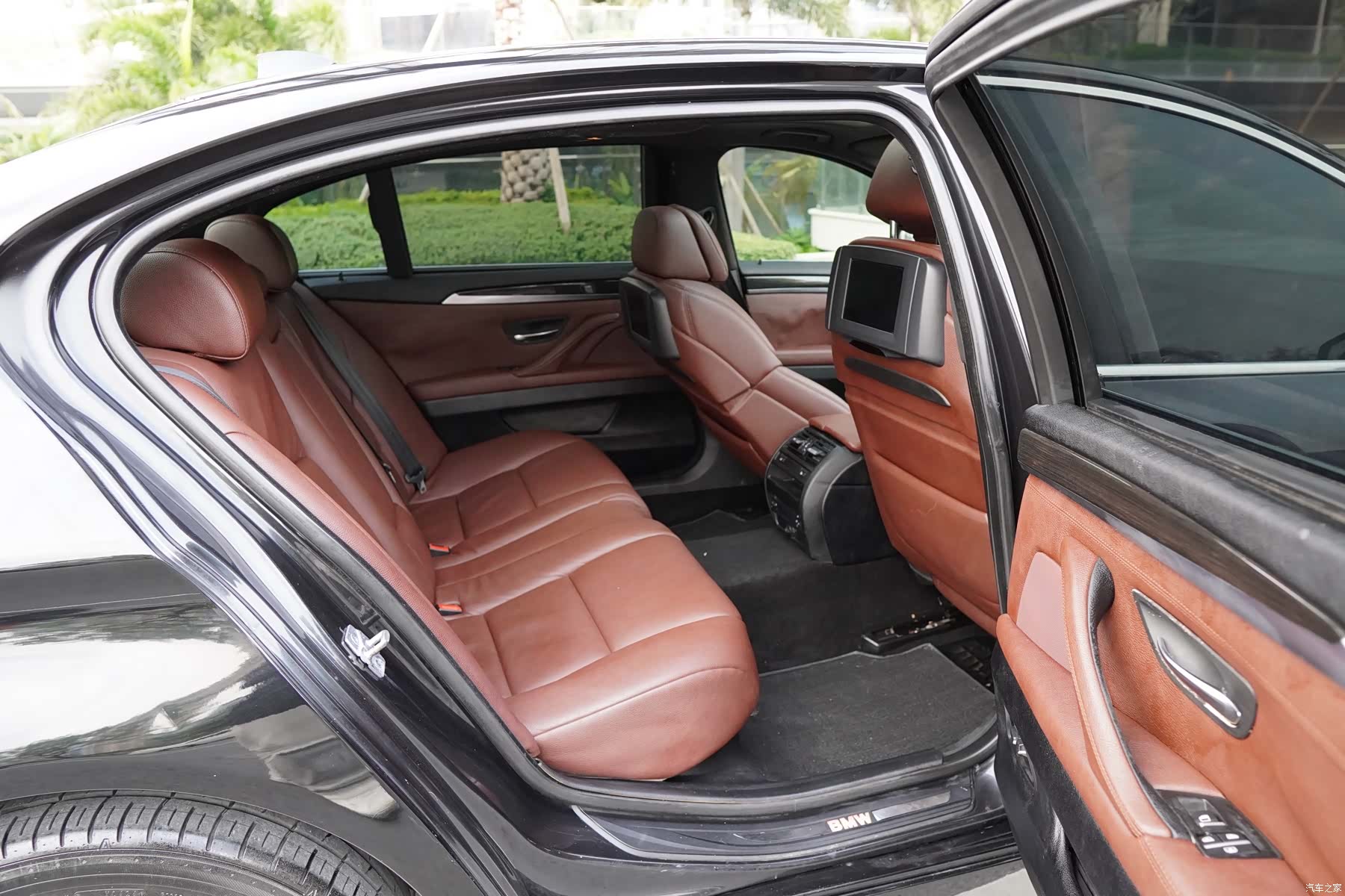 BMW 5 Series, 2011 6
