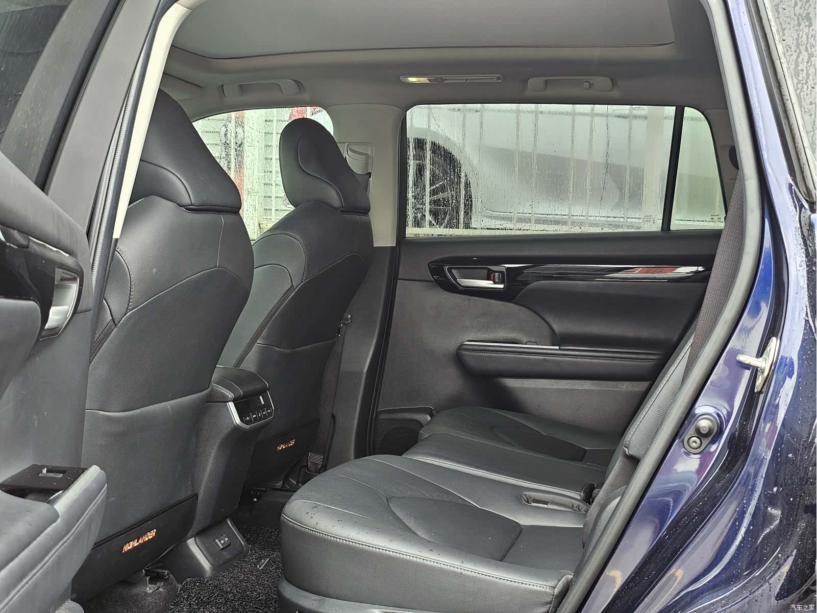 Toyota Highlander, 2021 все фото