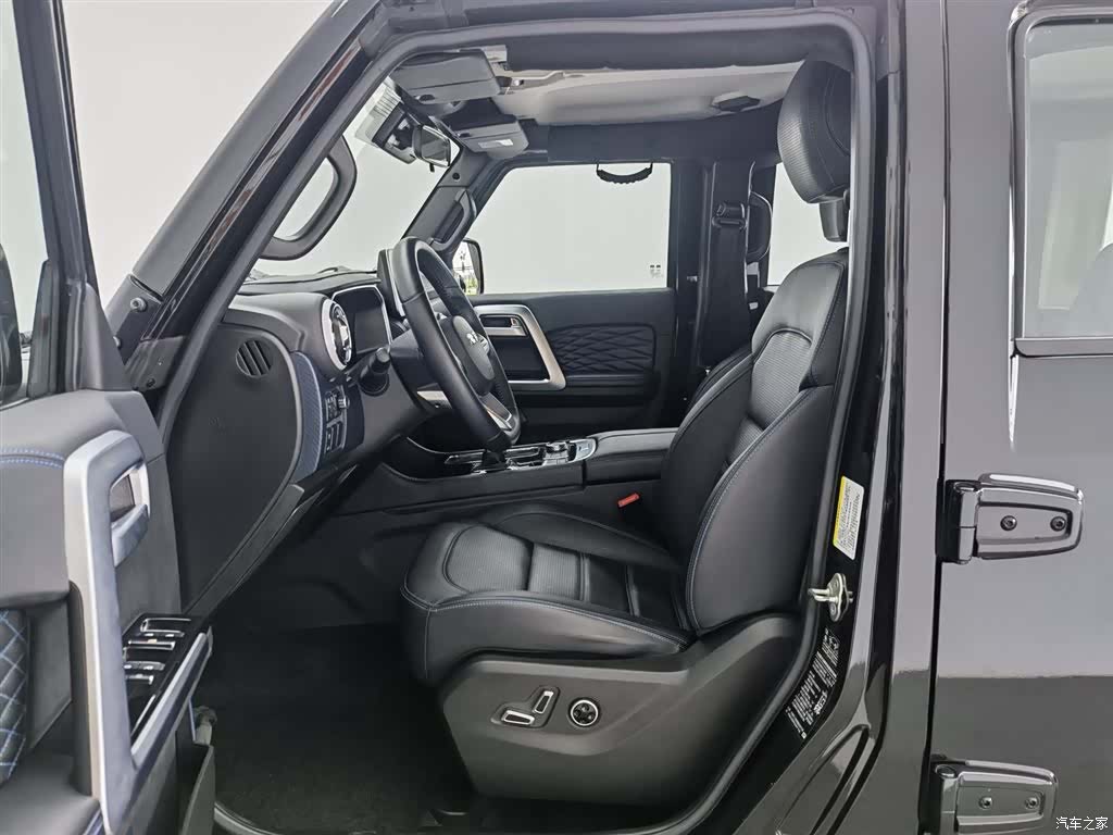 BAIC BJ40, 2023 10