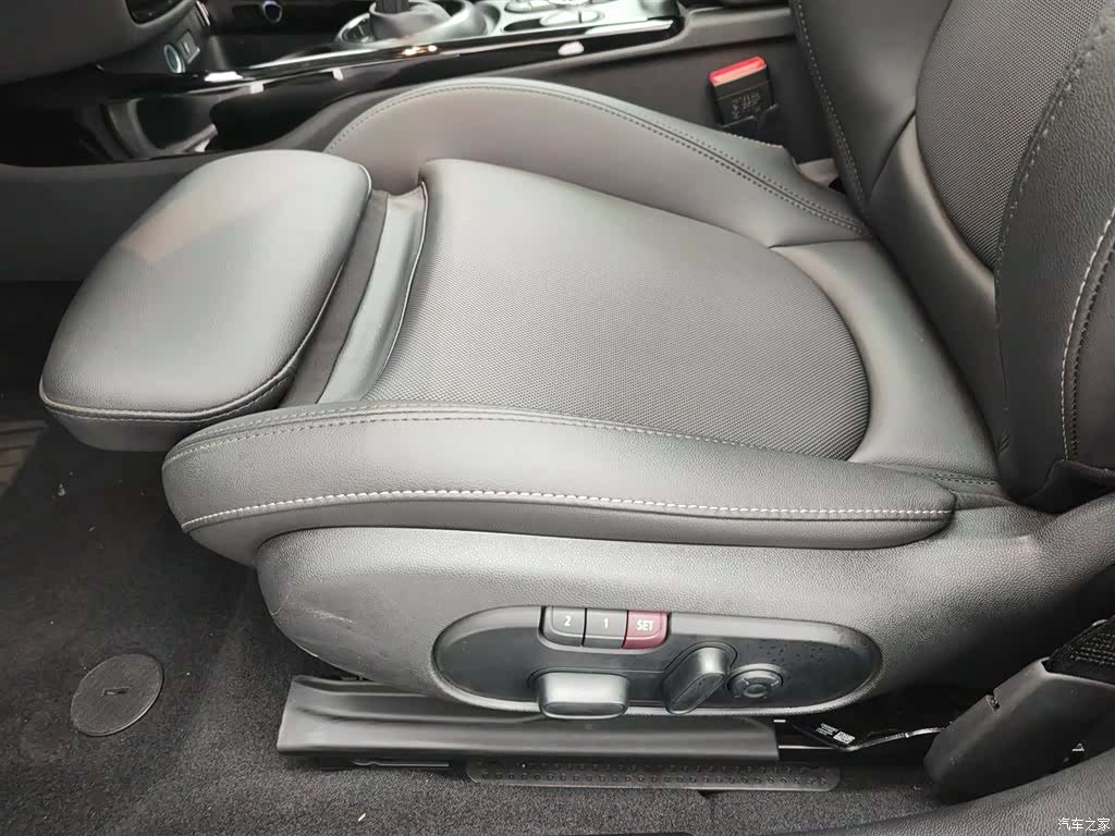 Mini Clubman, 2023 20