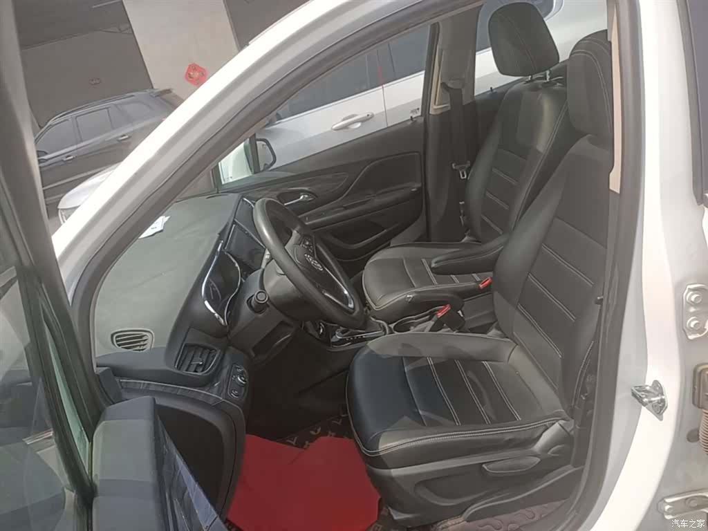 Buick Encore, 2018 15