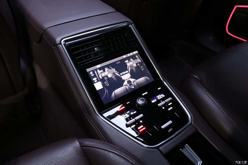 Porsche Panamera, 2022 19