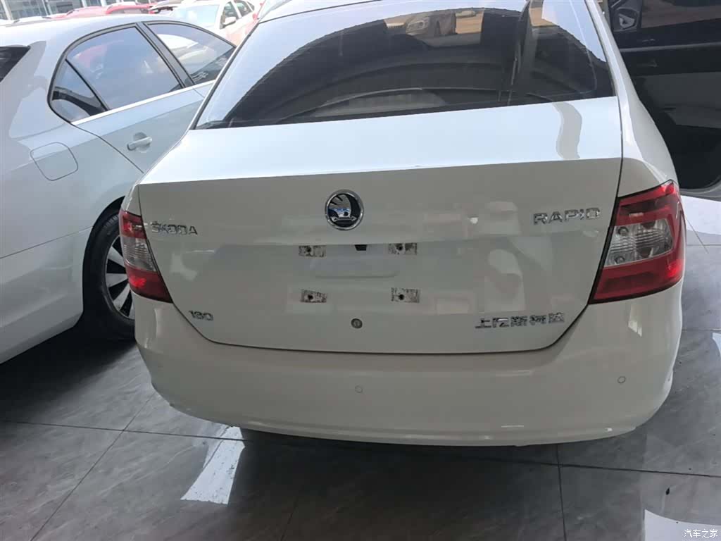 Skoda Rapid, 2017 6
