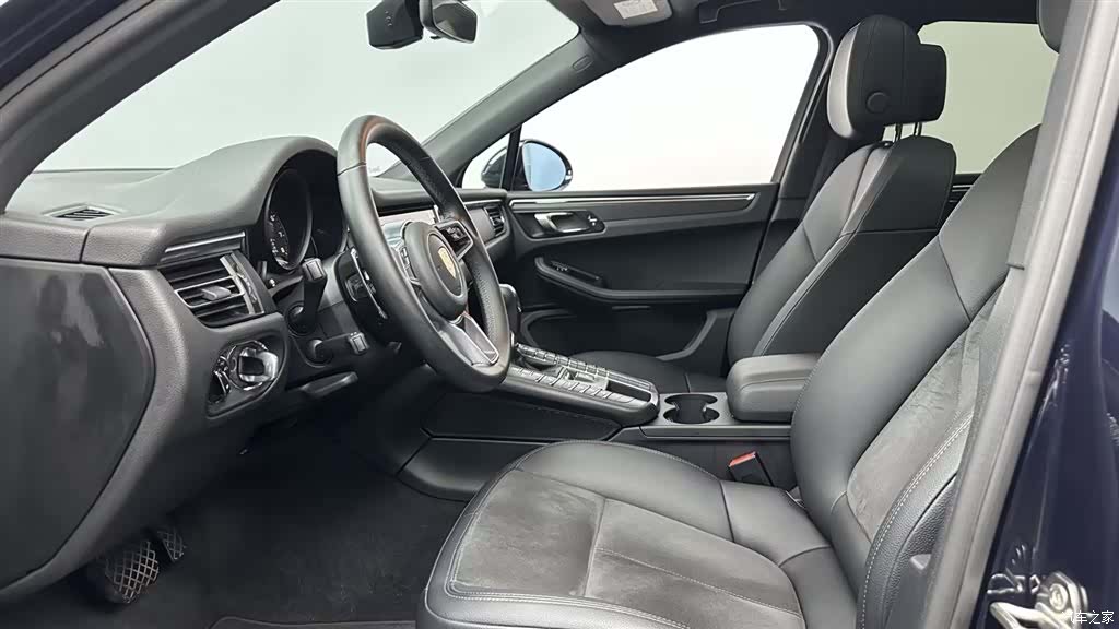 Porsche Macan, 2019 10