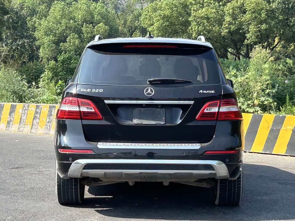 Mercedes-Benz M class