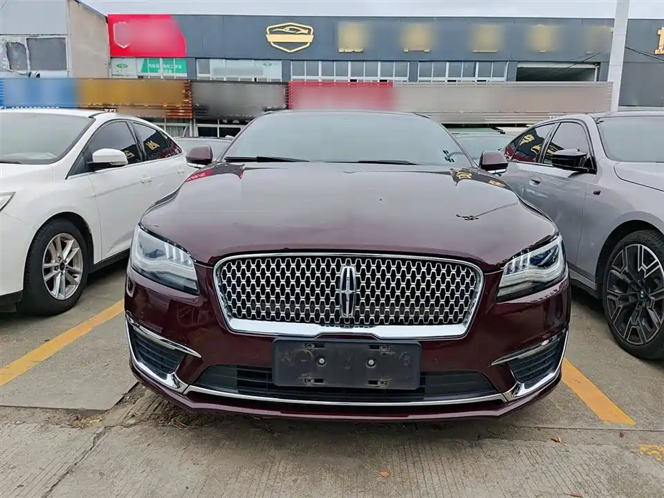 Lincoln MKZ