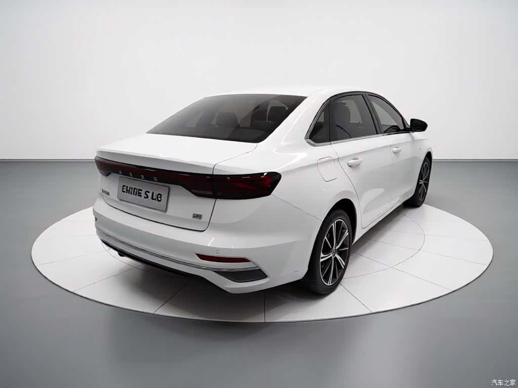 Geely Emgrand, 2022 4