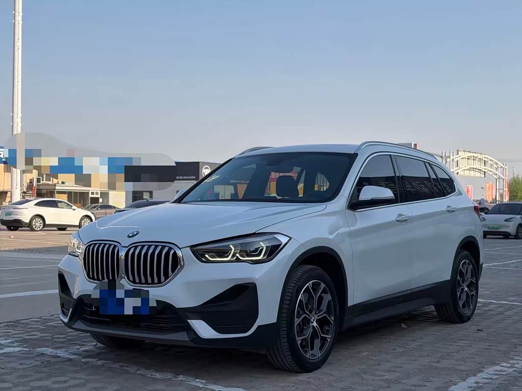 BMW X1 2022 sDrive25Li Lead