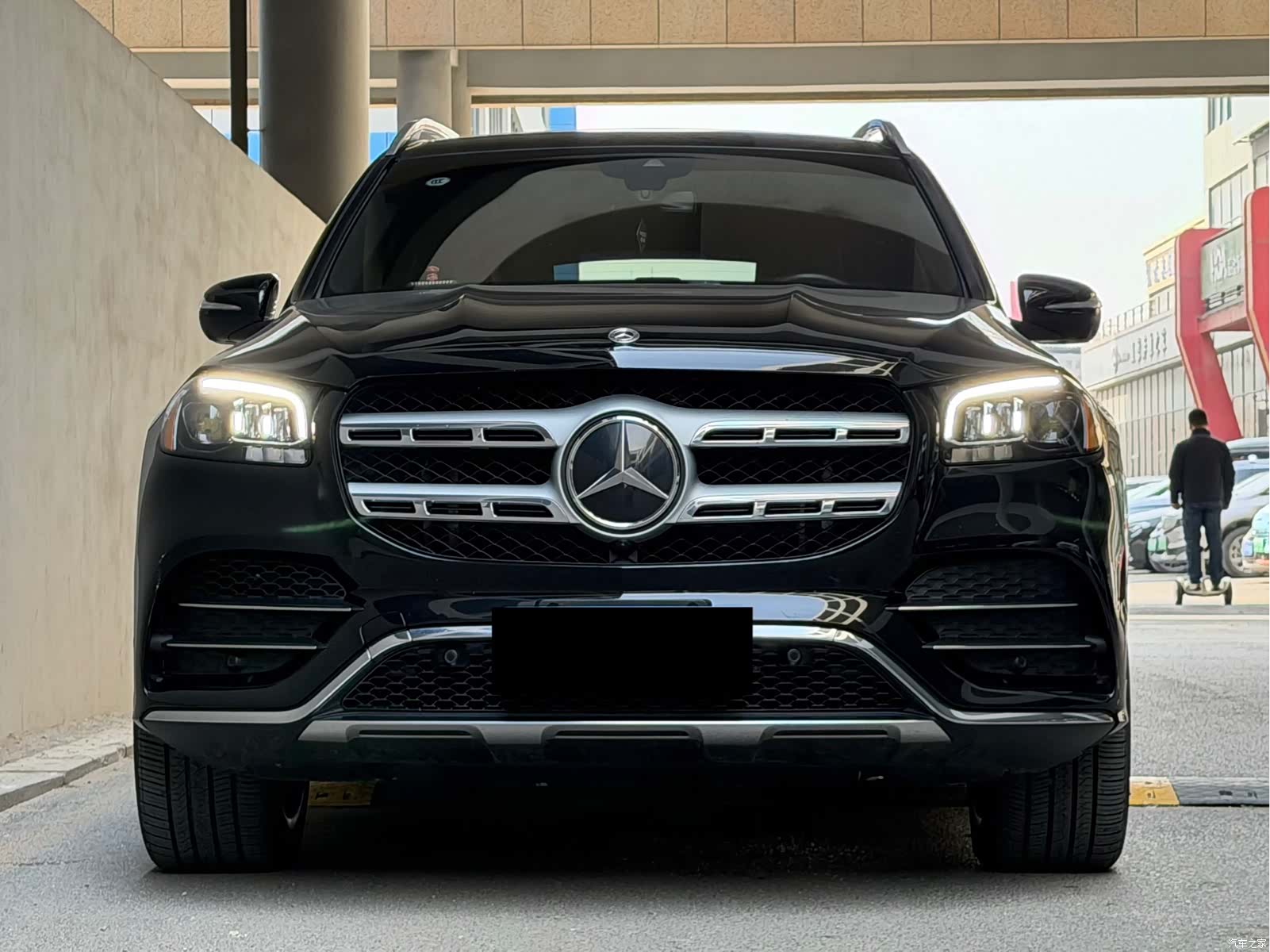 Mercedes-Benz GLS, 2023 2