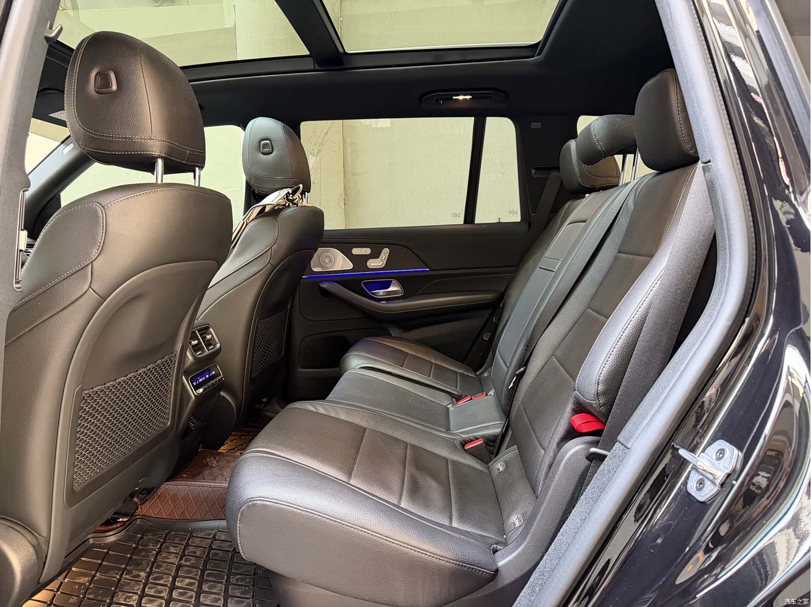 Mercedes-Benz GLS, 2023 7
