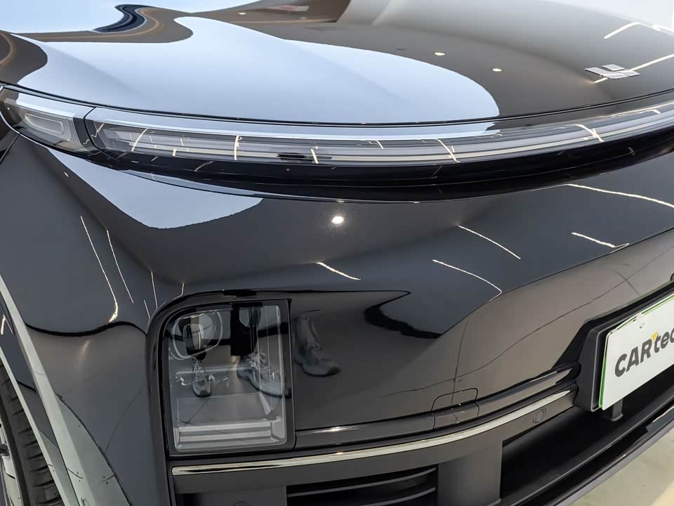Li Auto Ideal L8
