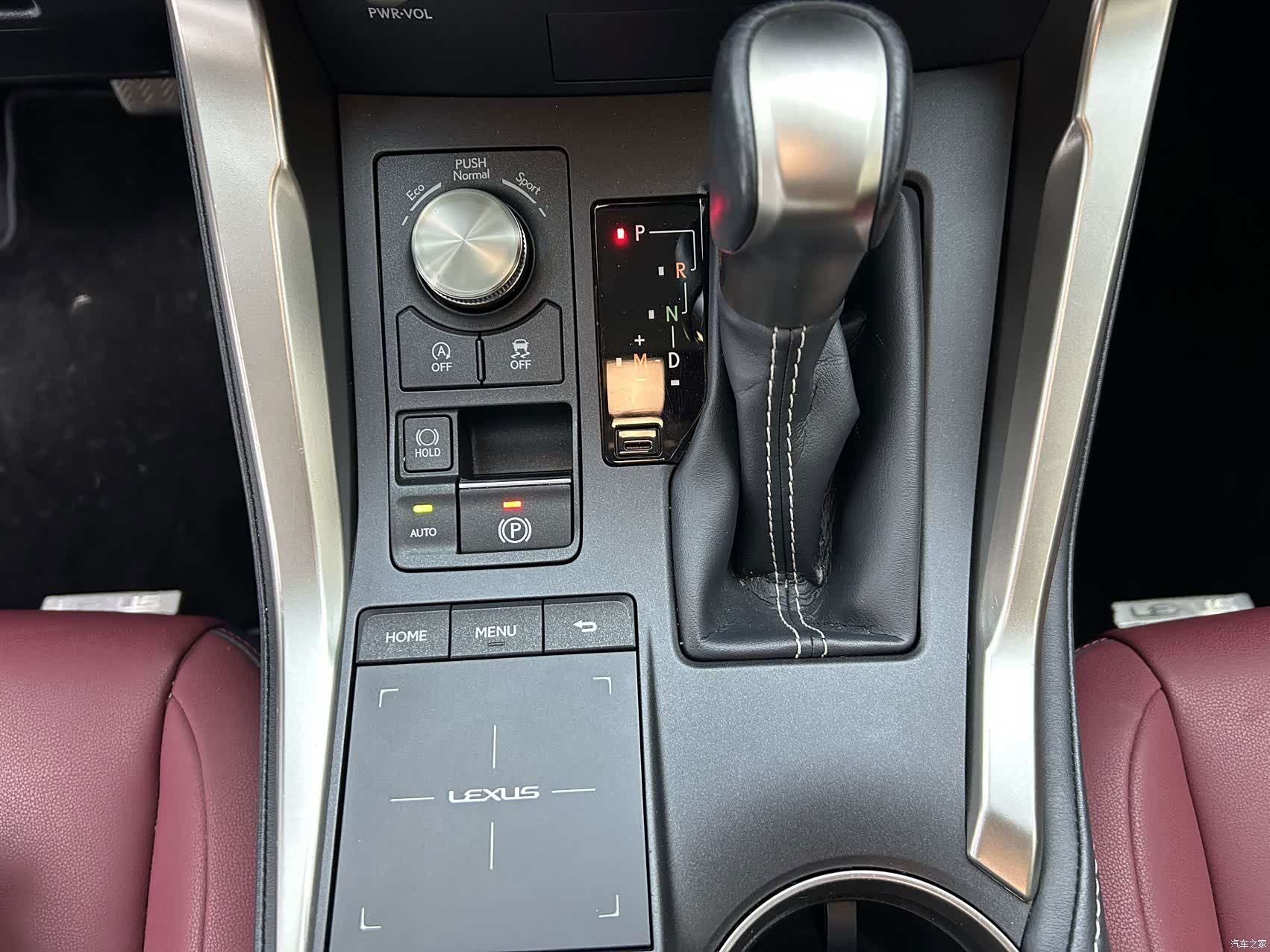Lexus NX, 2021 13