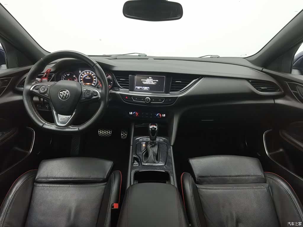 Buick Regal, 2018 все фото