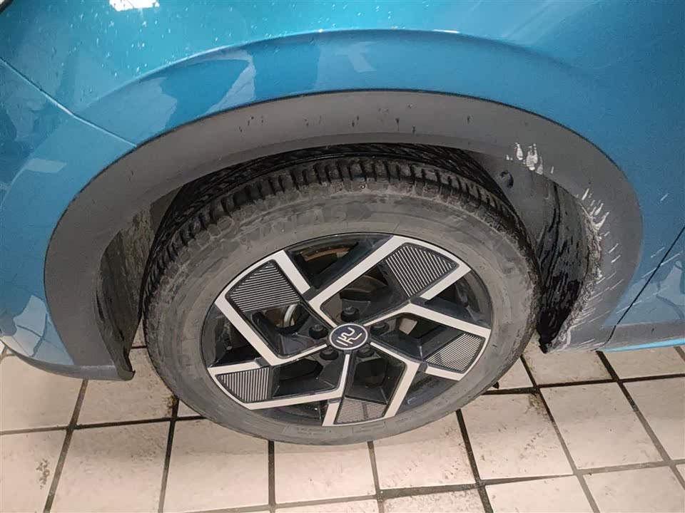 BYD Yuan PLUS