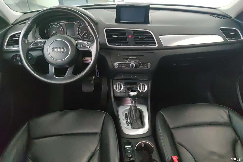 Audi Q3, 2015 12
