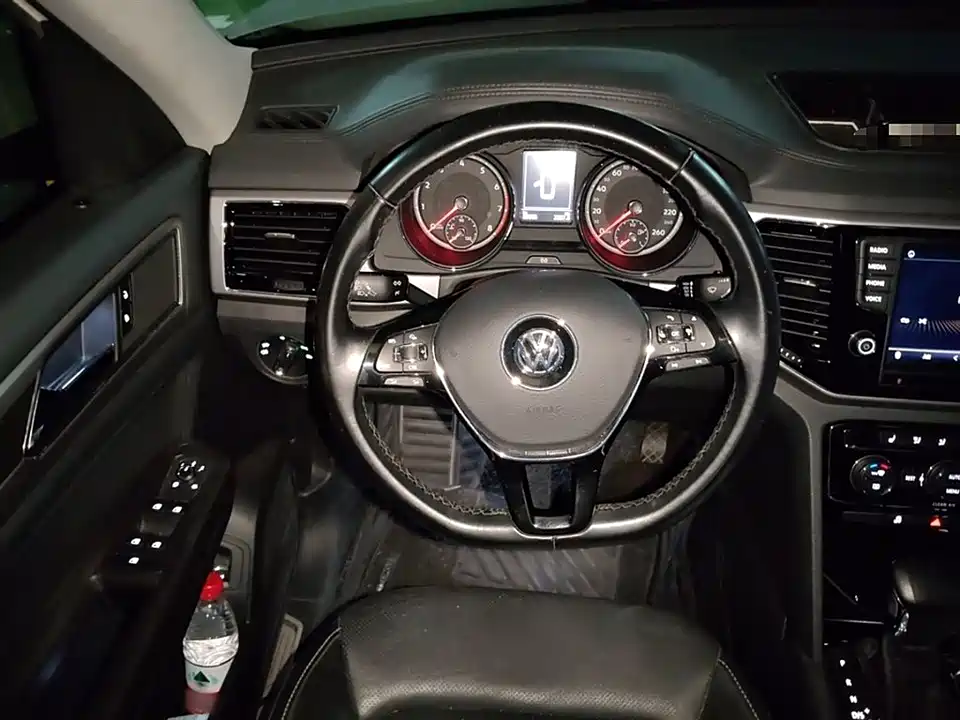 Volkswagen Tourang
