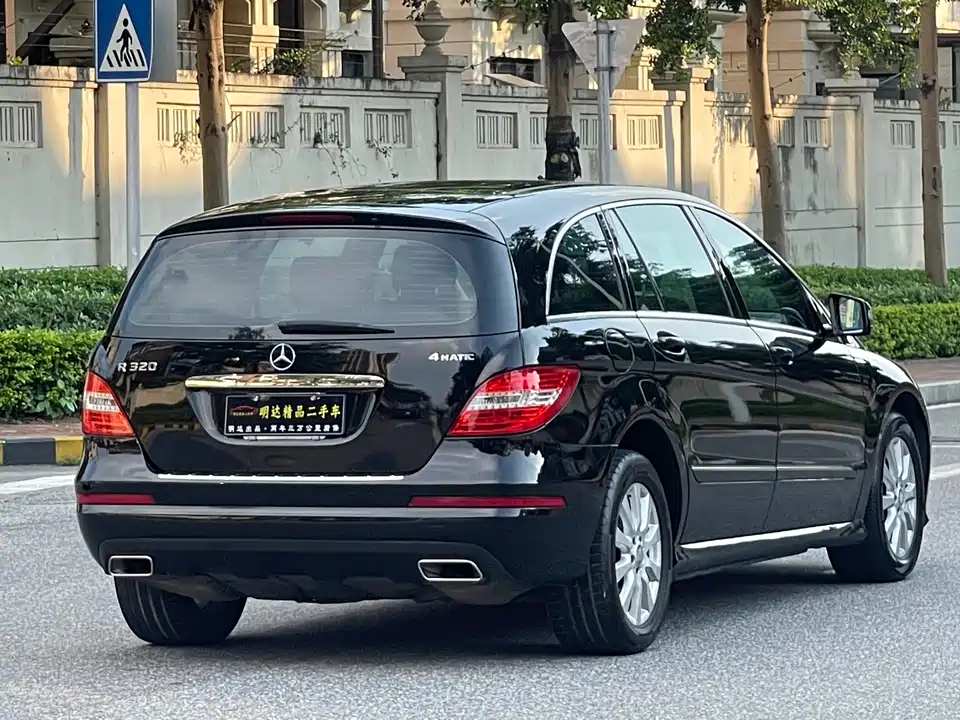 Mercedes-Benz R-class
