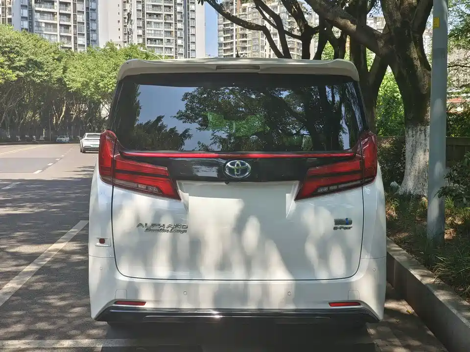 Toyota Wilfa