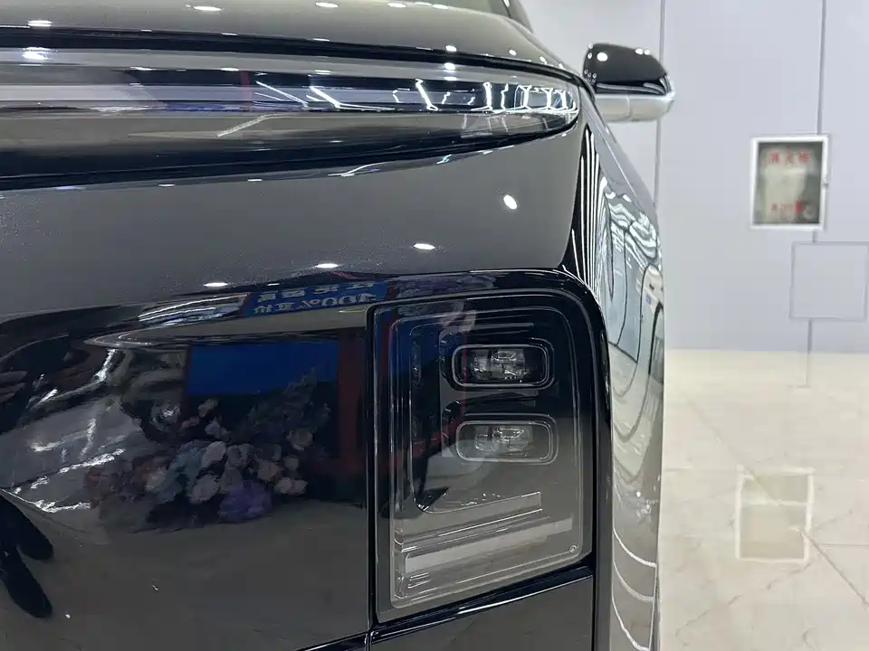Li Auto Ideal L6
