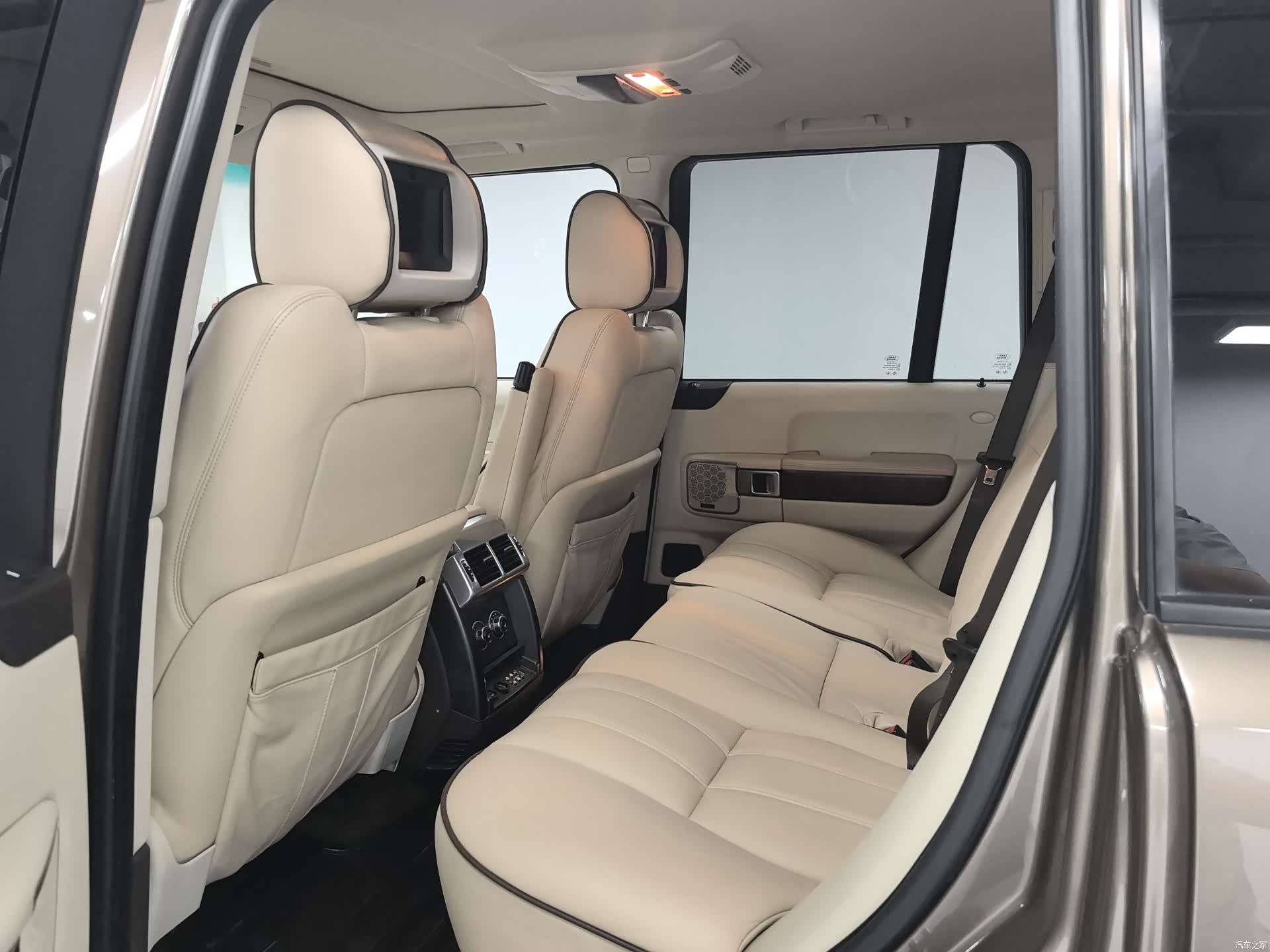 Land Rover Range Rover, 2011 6