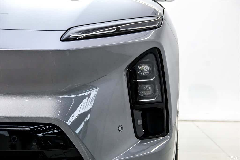 NIO ES6, 2025 30